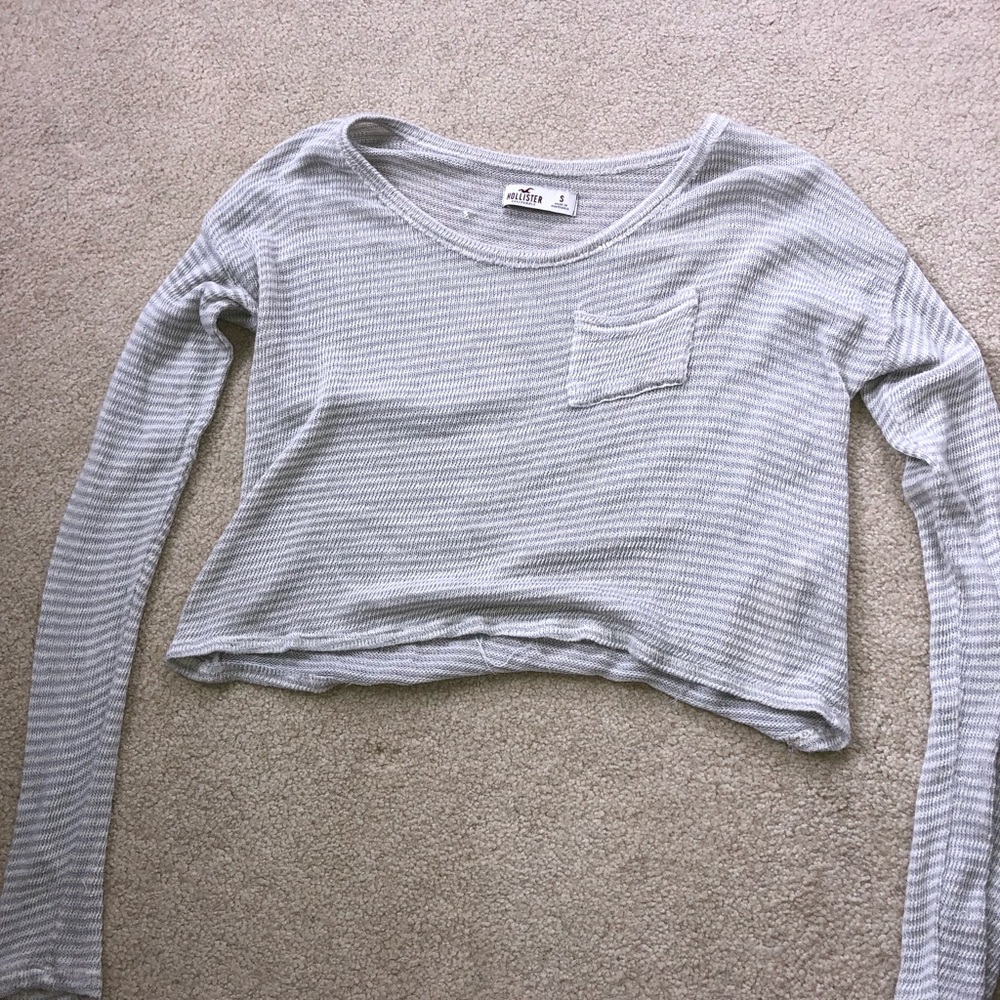 Hollister cropped sweater